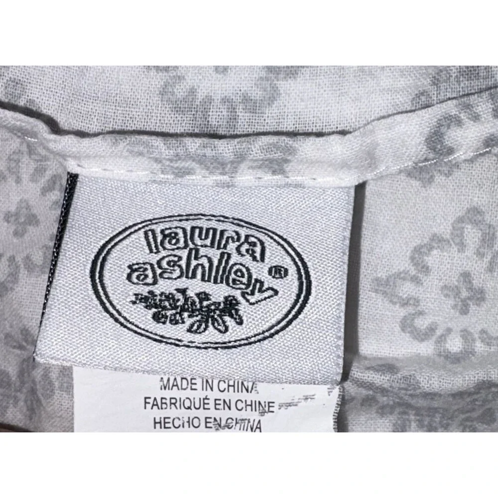 Laura Ashley Standard Gray Floral Pillow Sham Quilted Cotton Envelope Back Close